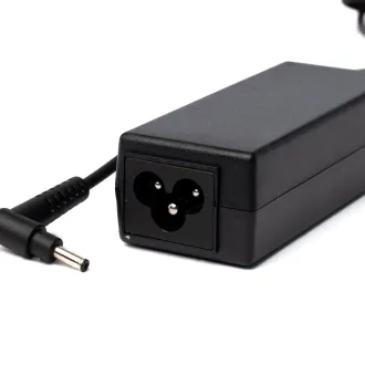 Cargador para notebook Samsung 19V 2.1A 40W pin 3.0 X 0.8 — foto 3