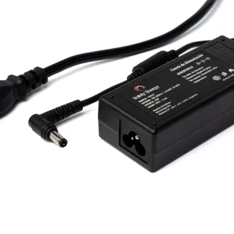 Cargador para notebook Toshiba 19V 3.42A 65W pin 5.5 X 2.5