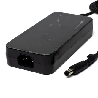 Cargador para notebook Dell 19V 7.7A 150W pin 7.4 X 5.0 — foto 2